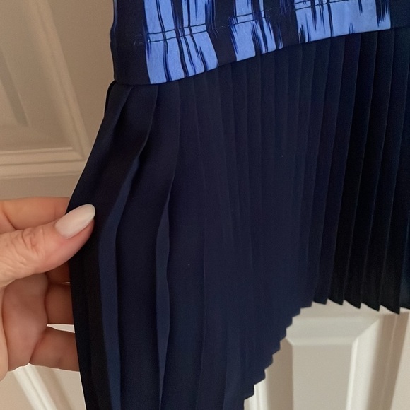 Michael Kors Dress - Picture 4 of 7